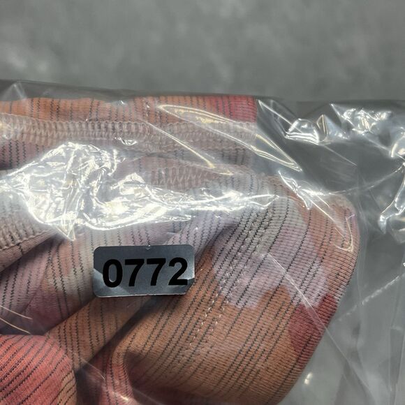 Outdoor Voices Crop Athletic Tank Top Sports Bra Sz Small Printed Camo Pink - Picture 11 of 11